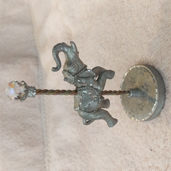 1984 Spoontiques Pewter Carousel Elephant with Crystal Ball Top - Picture 1 of 8